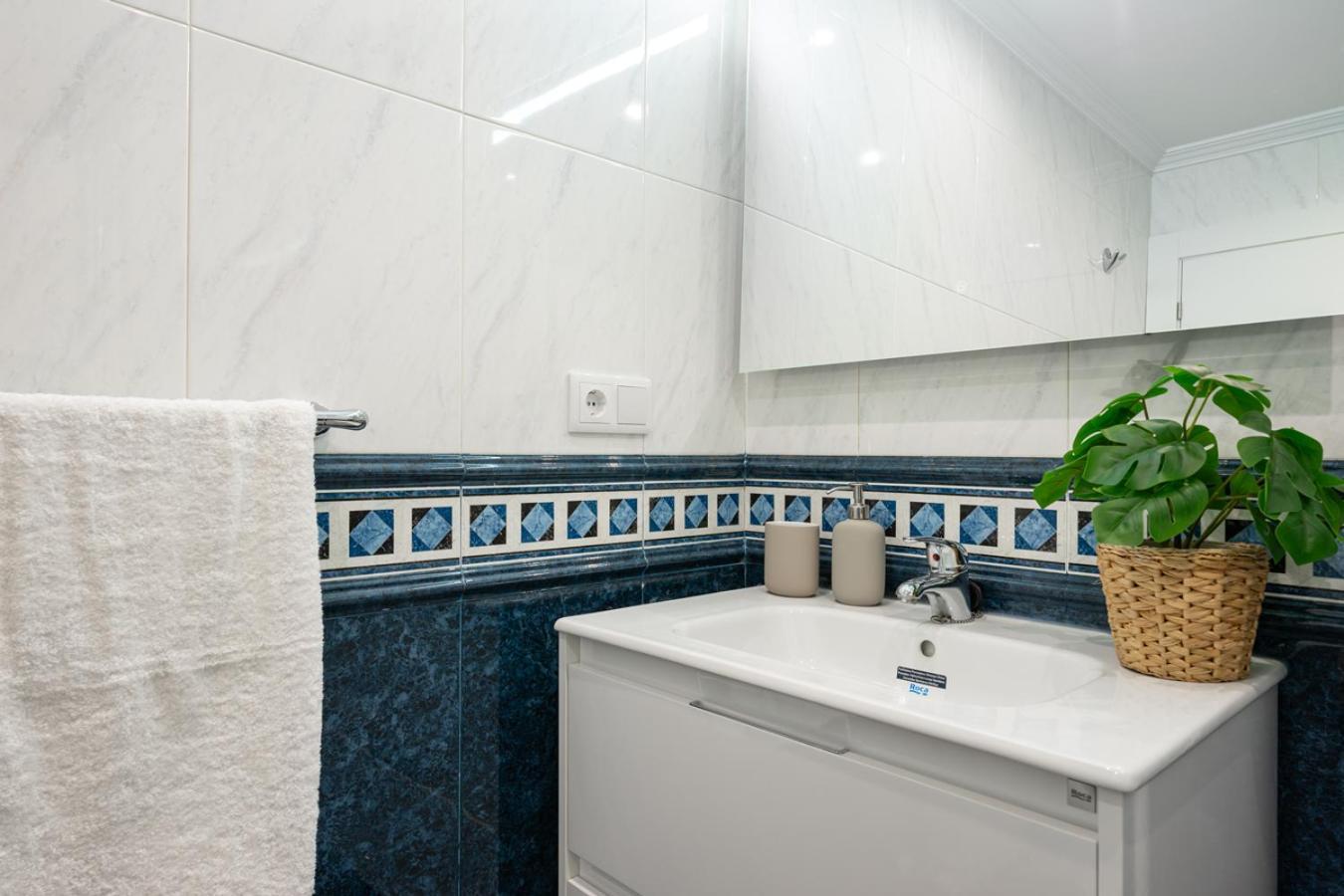 Apartamento Tres Mares กิฮอน ภายนอก รูปภาพ
